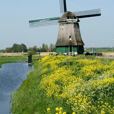 Roompot Marinapark 3*