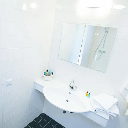 Roompot Marinapark Semesterpark 3*