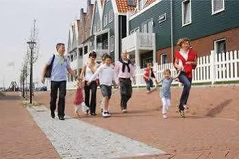 Roompot Marinapark Semesterpark Volendam