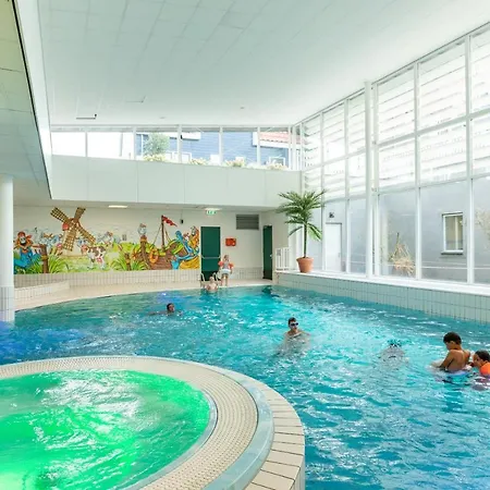 Roompot Marinapark Semesterpark