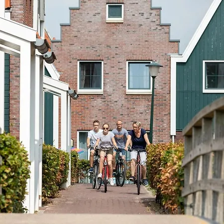 Roompot Marinapark Semesterpark 3*