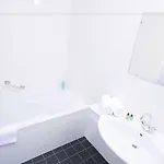 Roompot Marinapark 3* Volendam