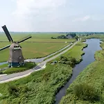 Roompot Marinapark Holiday park Volendam