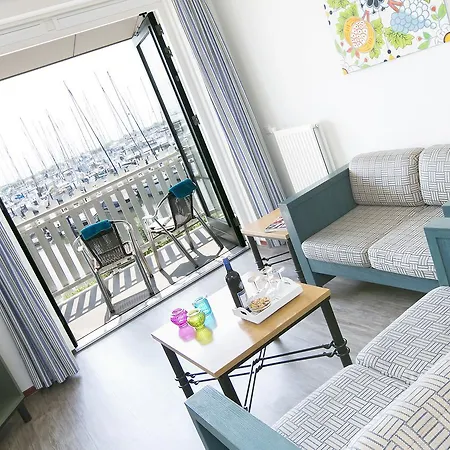Roompot Marinapark Parque de vacaciones 3*