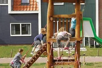 Vakantiepark Roompot Marinapark 3*