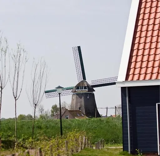 Roompot Marinapark 3* Volendam