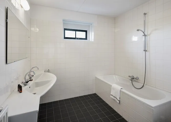 Roompot Marinapark 3*